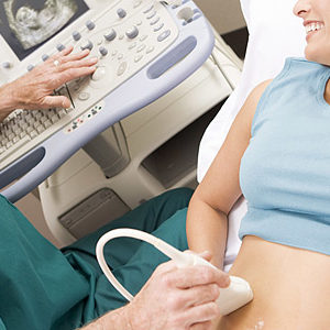 Πόνοι στην κοιλιά: Πόσο βοηθά o γυναικολογικός υπέρηχος